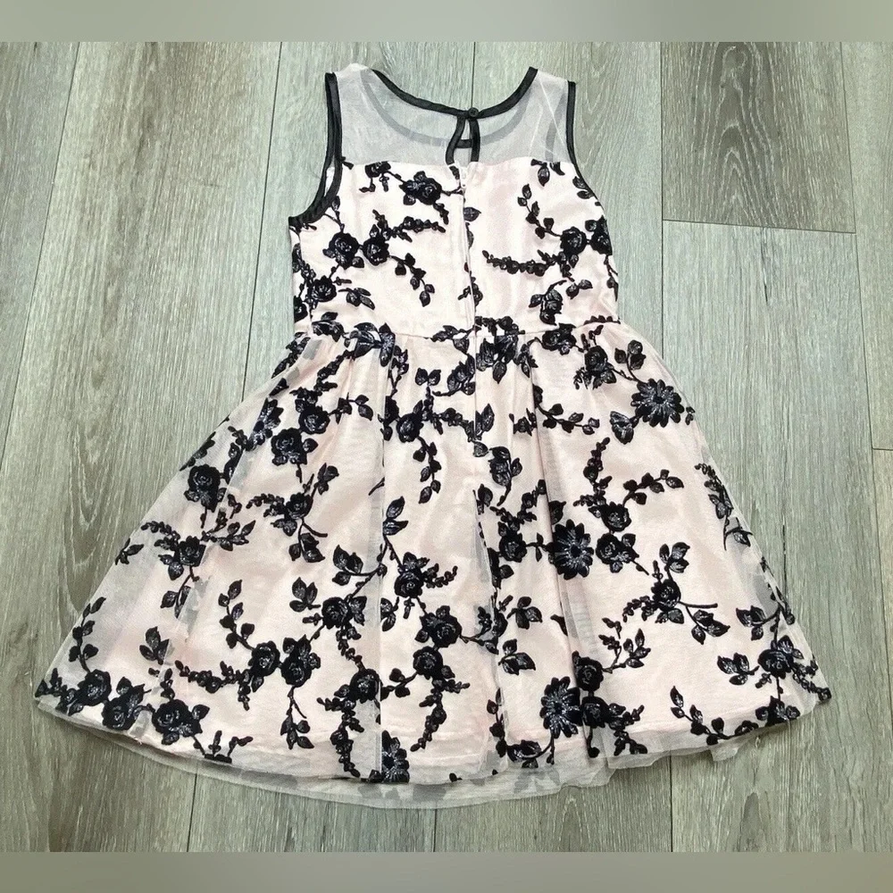 The Children’s Place Floral Holiday Dress Size 6